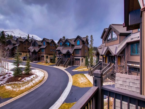 Breckenridge Home 950911