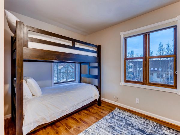 Breckenridge Home 950913
