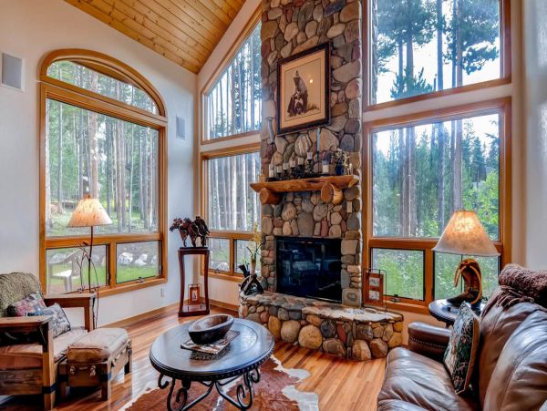 Breckenridge Home 950916