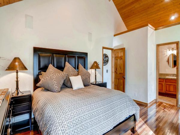 Breckenridge Home 950916