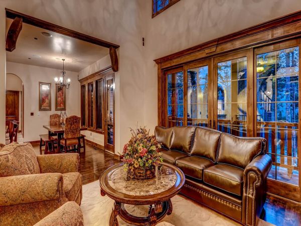 Breckenridge Home 950917