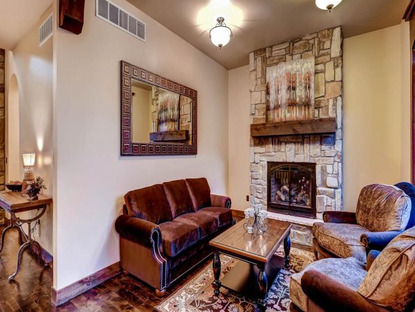 Breckenridge Home 950917