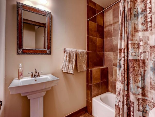 Breckenridge Home 950917