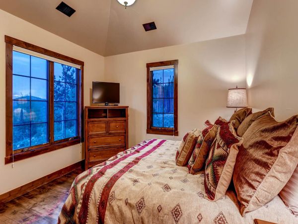 Breckenridge Home 950917