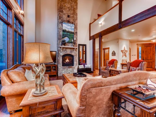 Breckenridge Home 950919