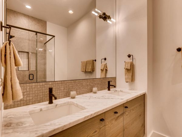 Breckenridge Home 950921