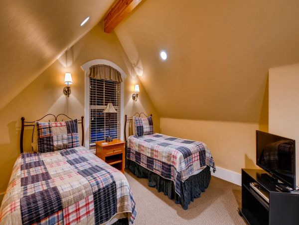 Breckenridge Home 950922