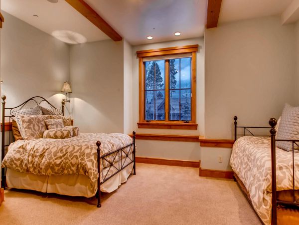 Breckenridge Home 950925