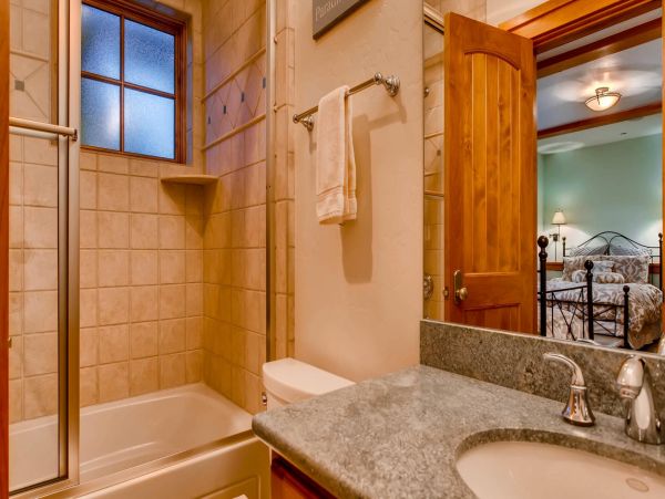 Breckenridge Home 950925
