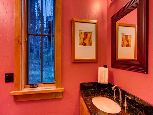 Breckenridge Home 950925