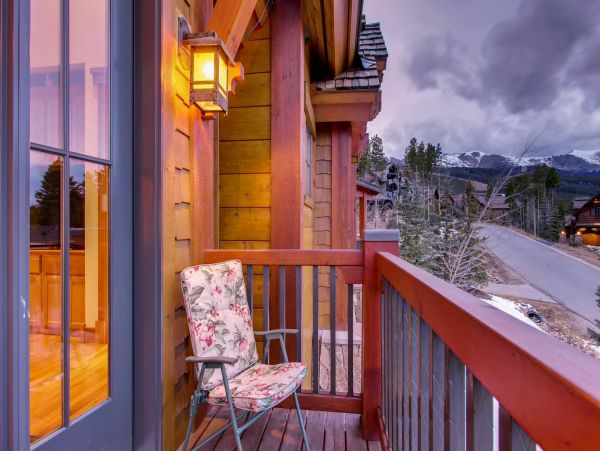 Breckenridge Home 950925