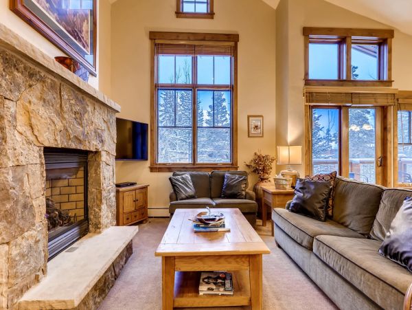Breckenridge Home 950928