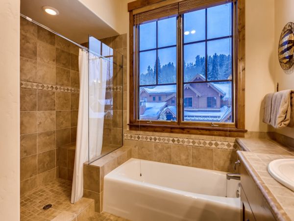 Breckenridge Home 950928