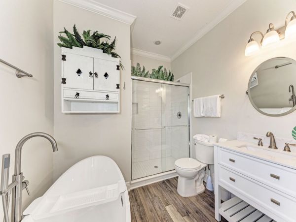 Holmes Beach Vacation Rental Anna Maria Island Luxury Home with Pool & Rooftop Deck
