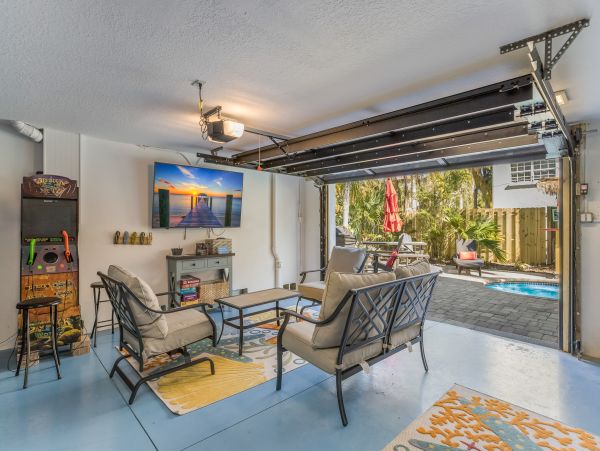 Holmes Beach Vacation Rental Anna Maria Island Luxury Home with Pool & Rooftop Deck