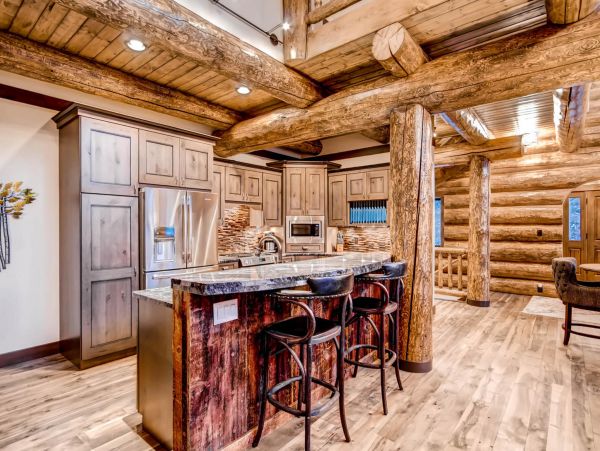 Breckenridge Home 950932