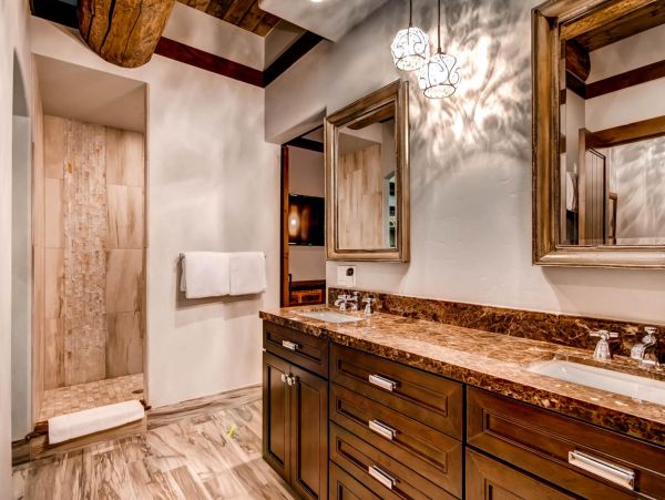 Breckenridge Home 950932