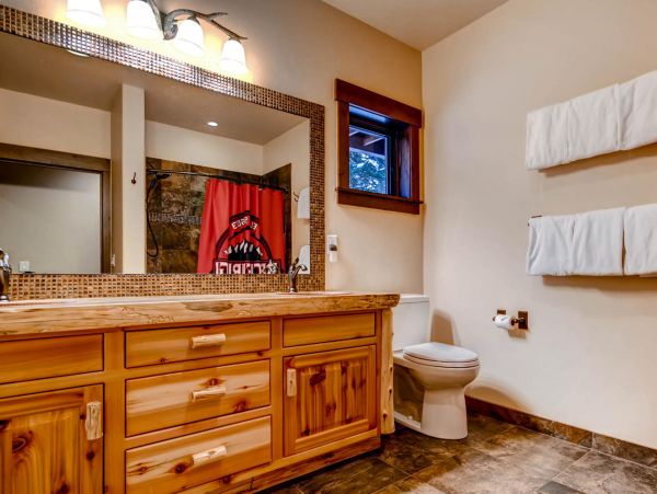 Breckenridge Home 950932