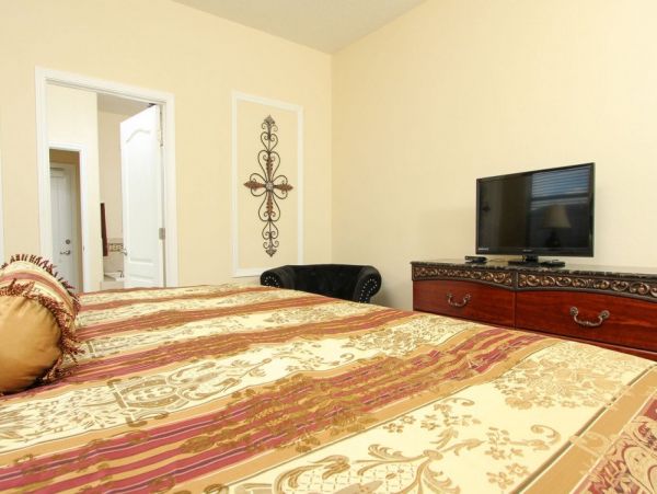Orlando Home 951025
