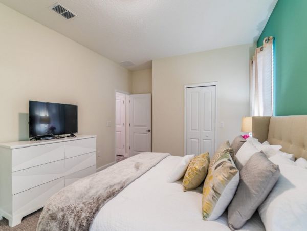 Orlando Home 951114