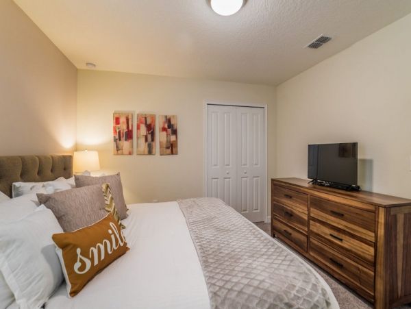 Orlando Home 951114
