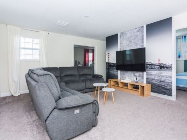 Orlando Home 951116