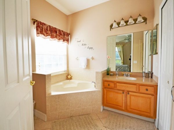 Orlando Home 951117