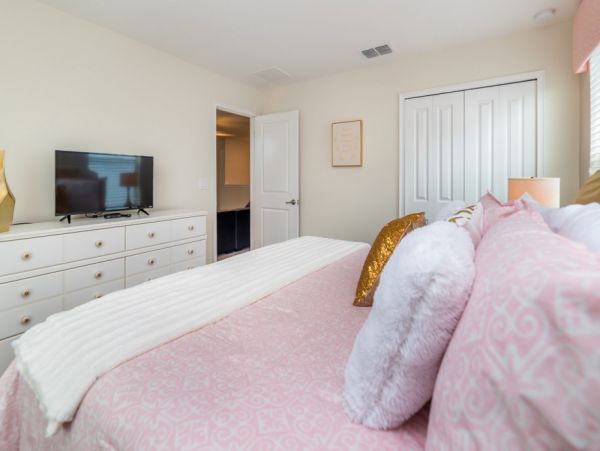 Orlando Home 951118