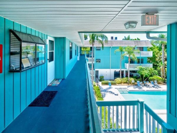 Bay View Two Bedroom Bradenton Beach Vacation Condo