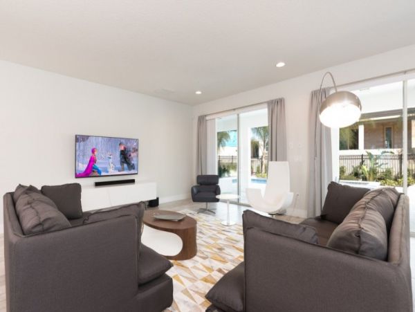 Orlando Home 951124