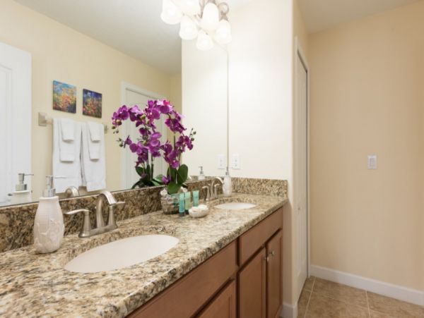 Orlando Home 951127