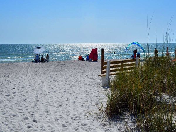 Beachfront Paradise on Anna Maria Island - Stunning Two-Bedroom Condo