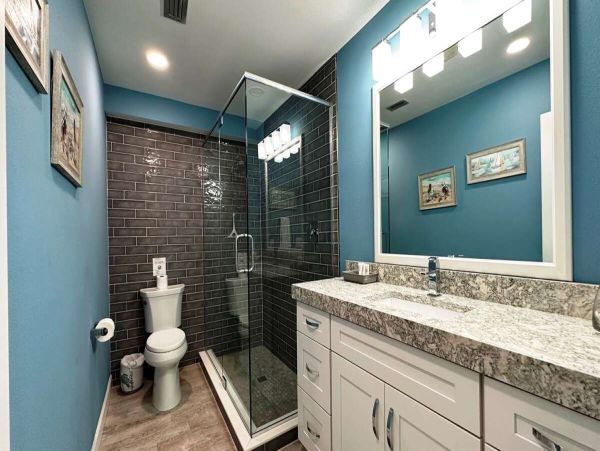 Beachfront Paradise on Anna Maria Island - Stunning Two-Bedroom Condo