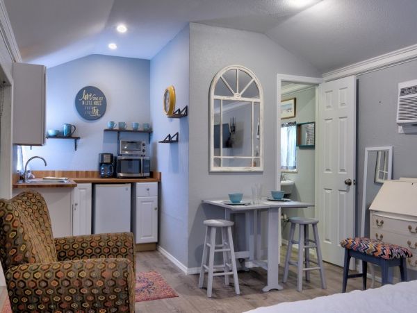 Great Pool Bradenton Vacation Studio Sleeps 2 Guests