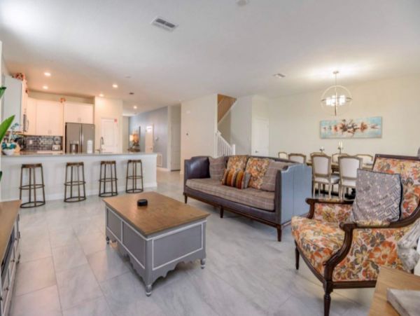 Orlando Home 951200