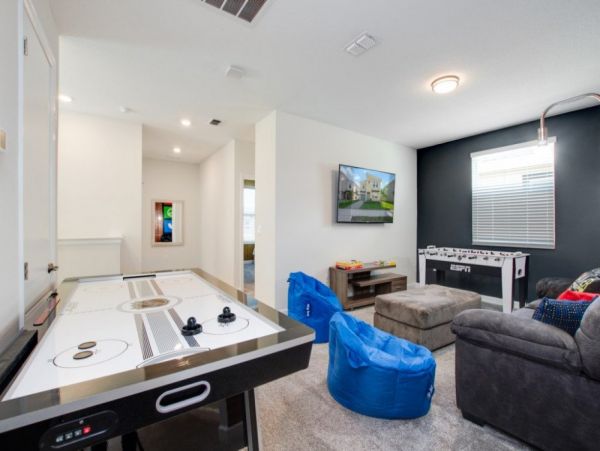Orlando Home 951204