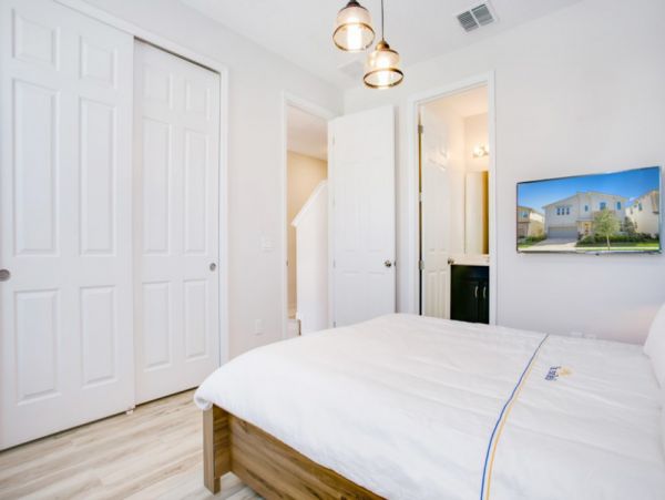 Orlando Home 951206