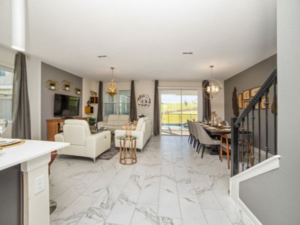 Orlando Home 951228