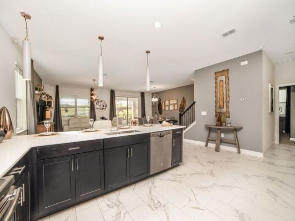 Orlando Home 951228