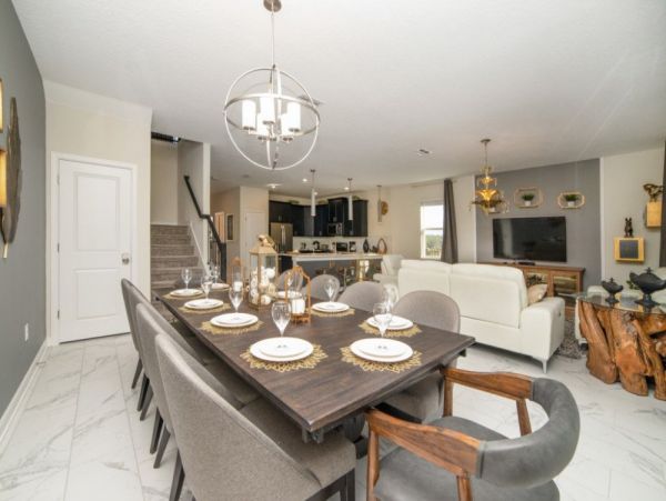 Orlando Home 951228