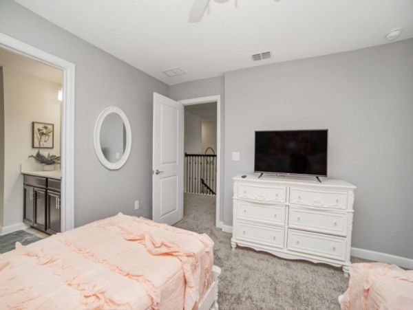 Orlando Home 951228
