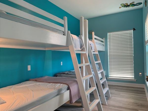 Cape San Blas Lovely Rental with Private Pool Short Walk to Beach