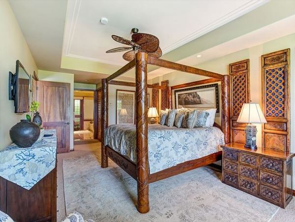 Partial Oceanviews Kailua-Kona Vacation Home Sleeps 4 Guests