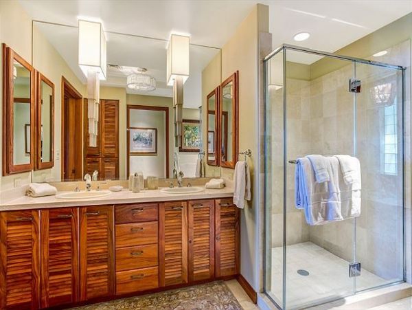 Partial Oceanviews Kailua-Kona Vacation Home Sleeps 4 Guests