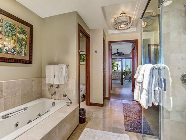Partial Oceanviews Kailua-Kona Vacation Home Sleeps 4 Guests