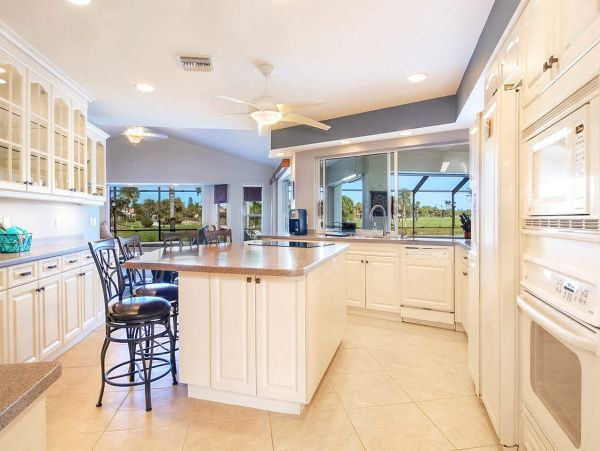 Golf Views Fort Myers Vacation Home Sleeps 6 Guests