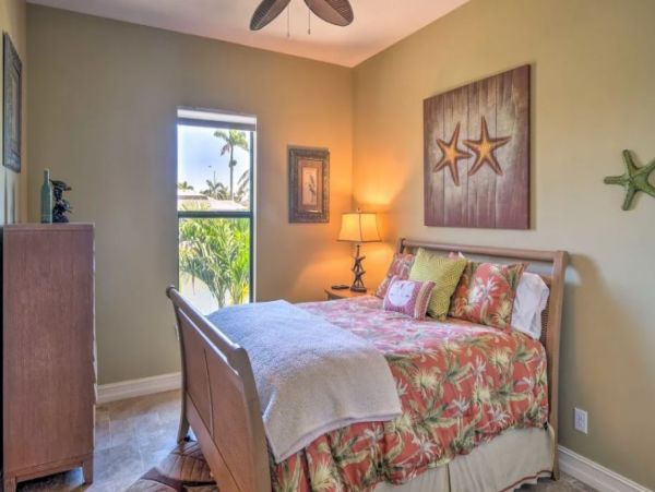 Canal View Marco Island Vacation Home Sleeps 8 Guests