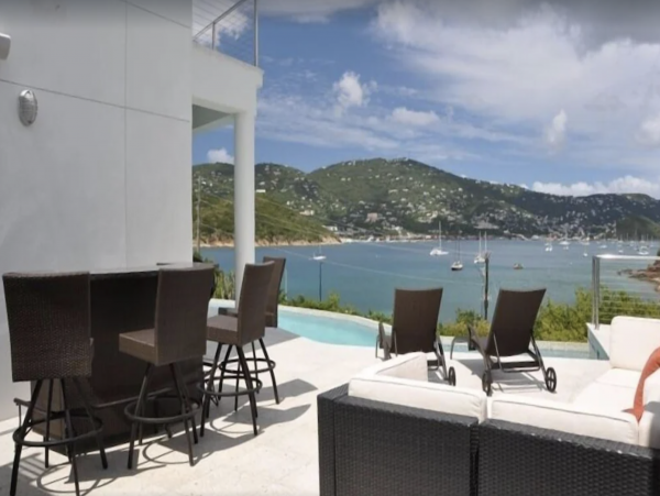 St Thomas Stunning 7 Bedroom Villa- Loft Office Pool & Views