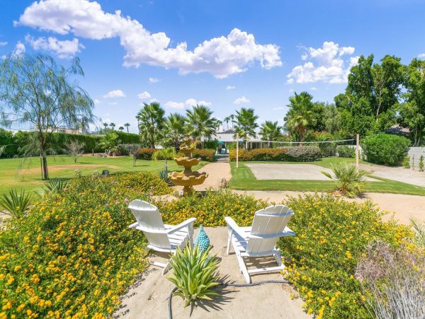 Palm Desert Luxury Vacation Pool Home Sleeps 12 Guests
