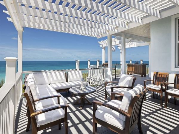On Beach Bahamas Vacation Estate with Pool & Ocean Views